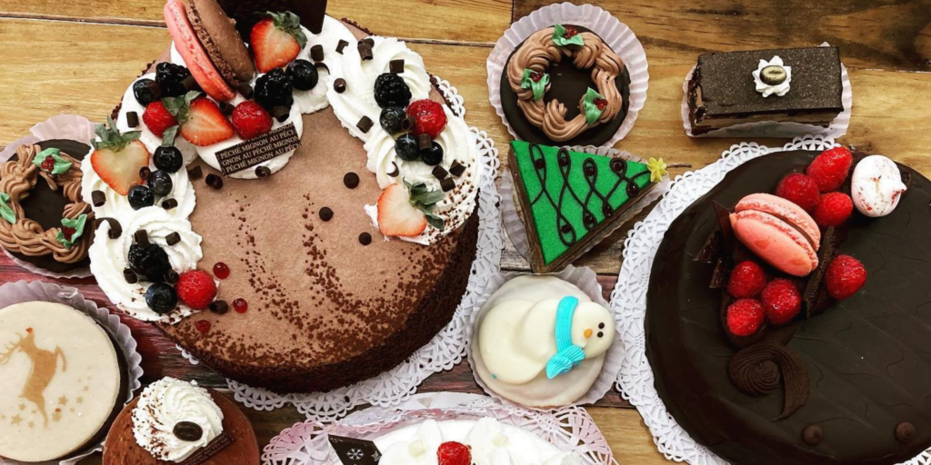 Au Peche Mignon French Pastry Shop